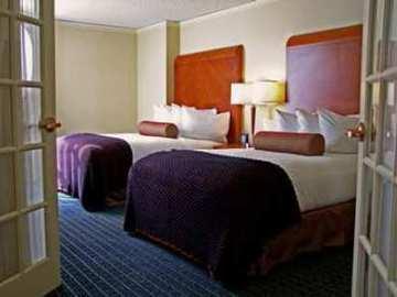 Hilton Atlanta Perimeter 3*